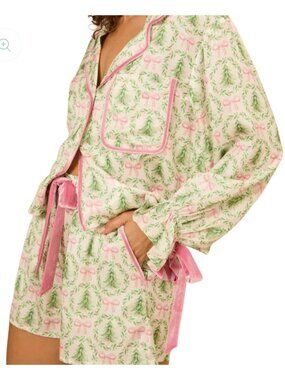Under The Tree Christmas Pajama Set With Velvet Ties SIZE SMALL